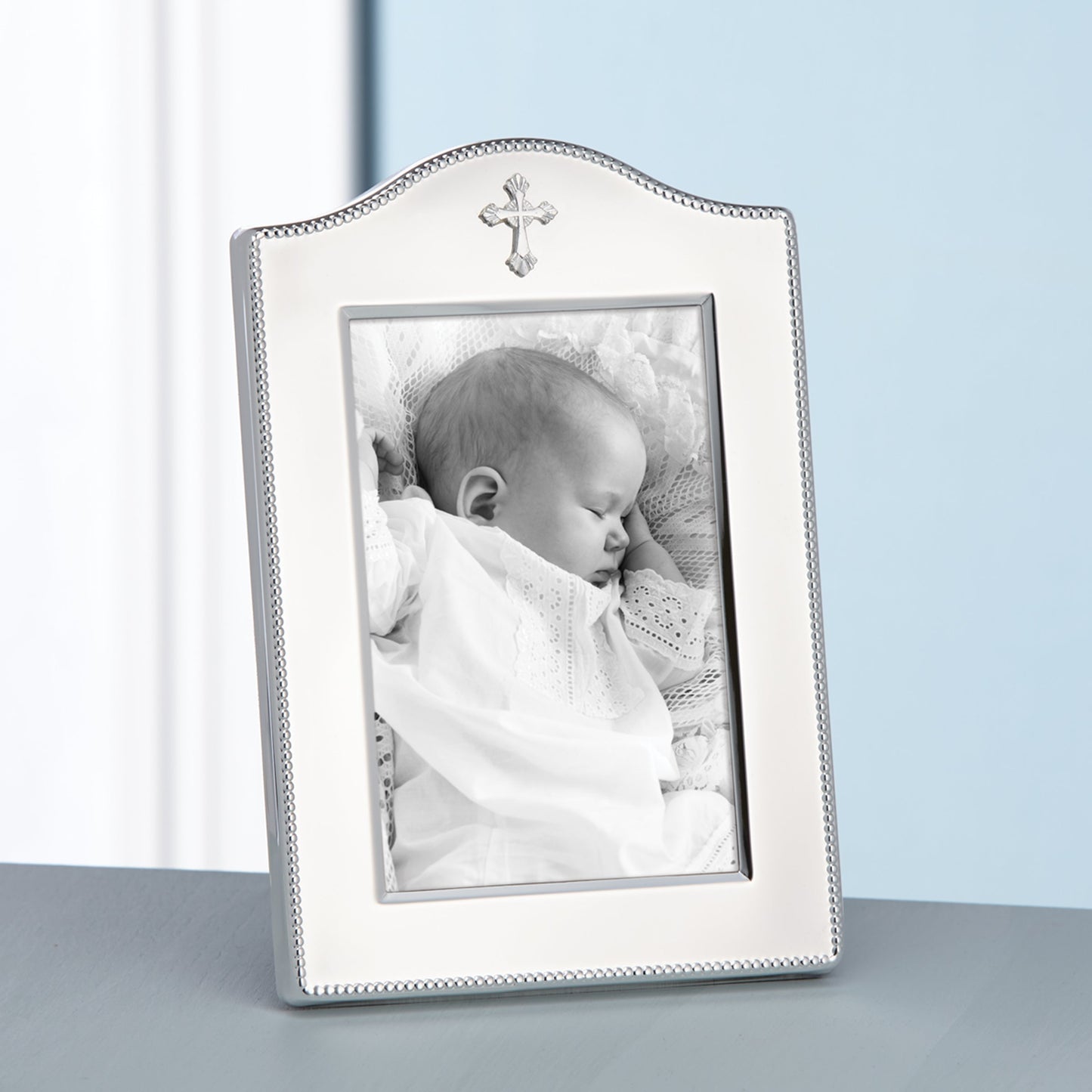 Abbey Cross Silverplate 4x6 Photo Frame